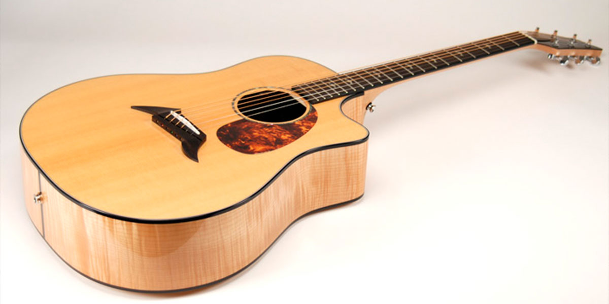 guitar-wood-maple-02