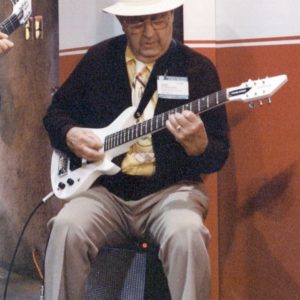 История Fender