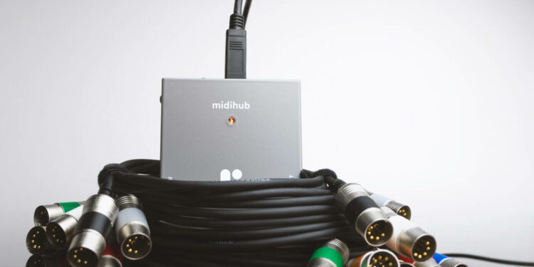 Blokas Midihub MIDI-контроллер