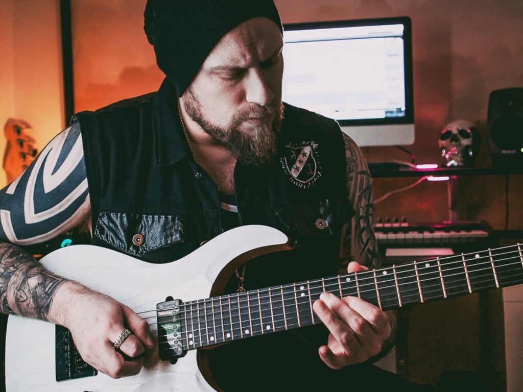 Бесплатные уроки от Энди Джеймса (Andy James Guitar Academy Free Lessons)