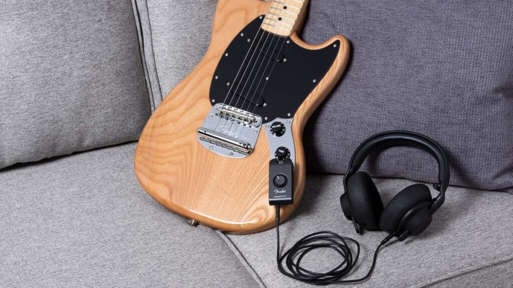 Fender Mustang Micro компактный усилитель