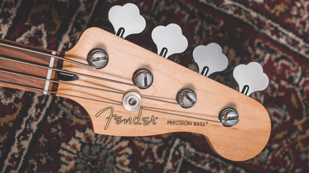 Итальянский магазин рассекретил линейку Fender Player Plus до официального анонса