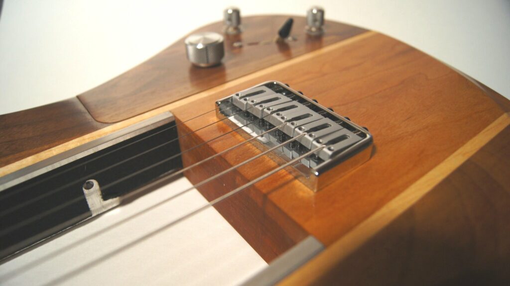 Бридж Reddick Guitars Voyager Modular Guitar сзади
