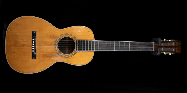 150-летняя гитара Martin C1870 MARTIN 2-34 PARLOUR