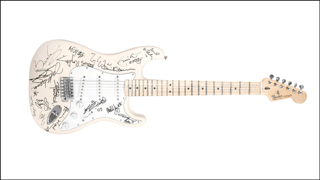 Fender Reach Out to Asia Stratocaster
