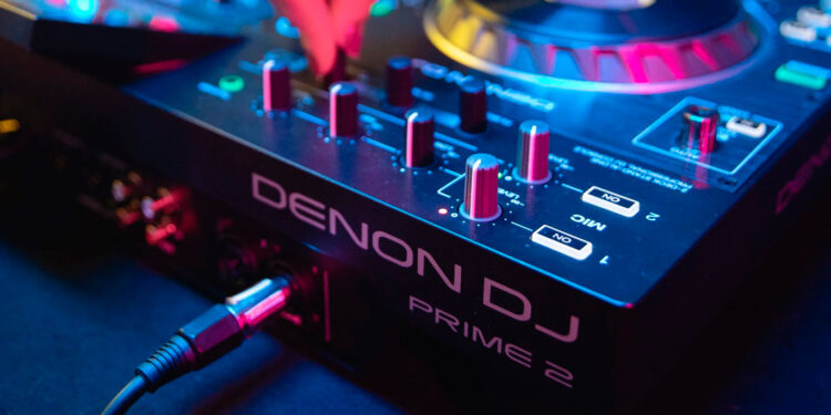 Владелец Denon DJ попытается заблокировать сделку по слиянию Pioneer DJ и Serato