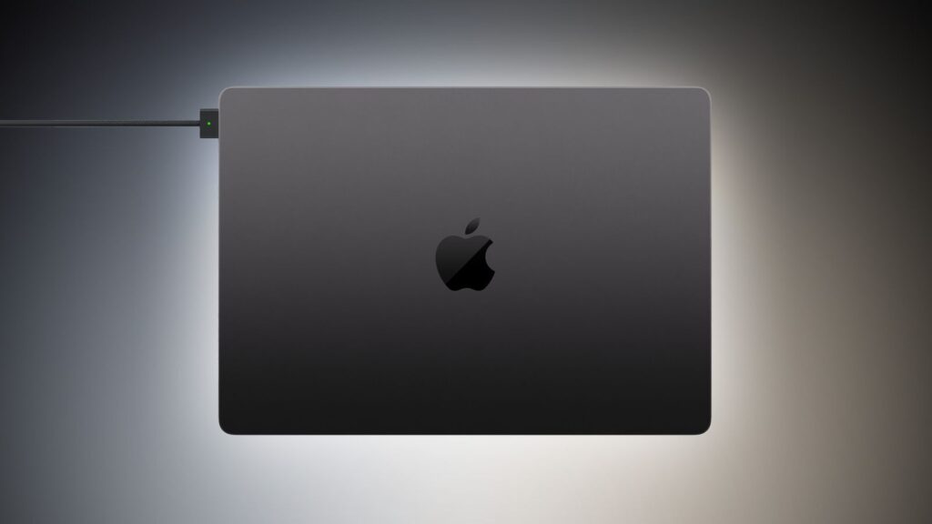 MacBook Pro 14 2023 (M3) в новом чёрном цвете Space Black