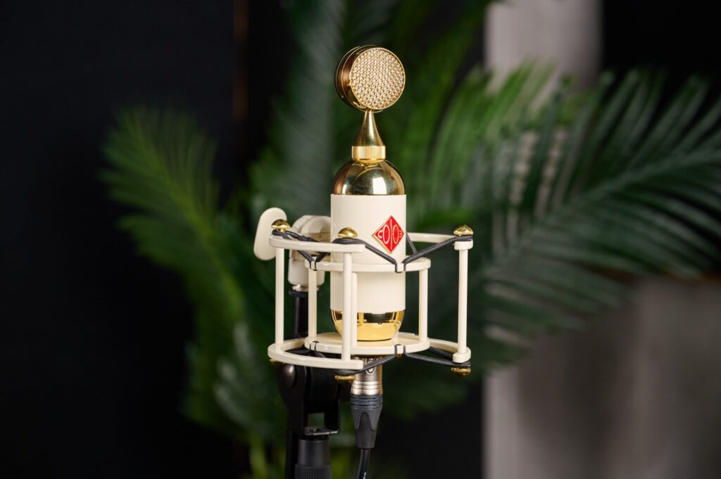 Микрофон Soyuz 023WB Wax Brass Bomblet