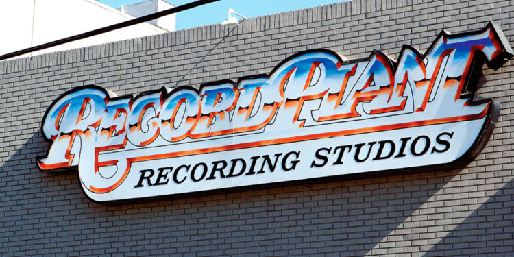 Record Plant Recording Studios Hollywood закрывается