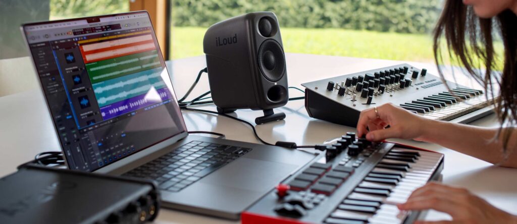 IK Multimedia iLoud Micro Monitor Pro