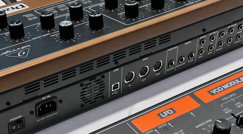 Behringer Pro-16