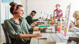 Какую музыку слушают россияне разных профессий Какую музыку слушают россияне разных профессий